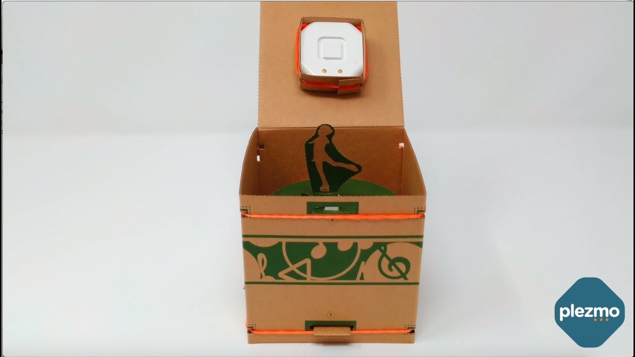 Music box using Plezmo&reg; Story Kits