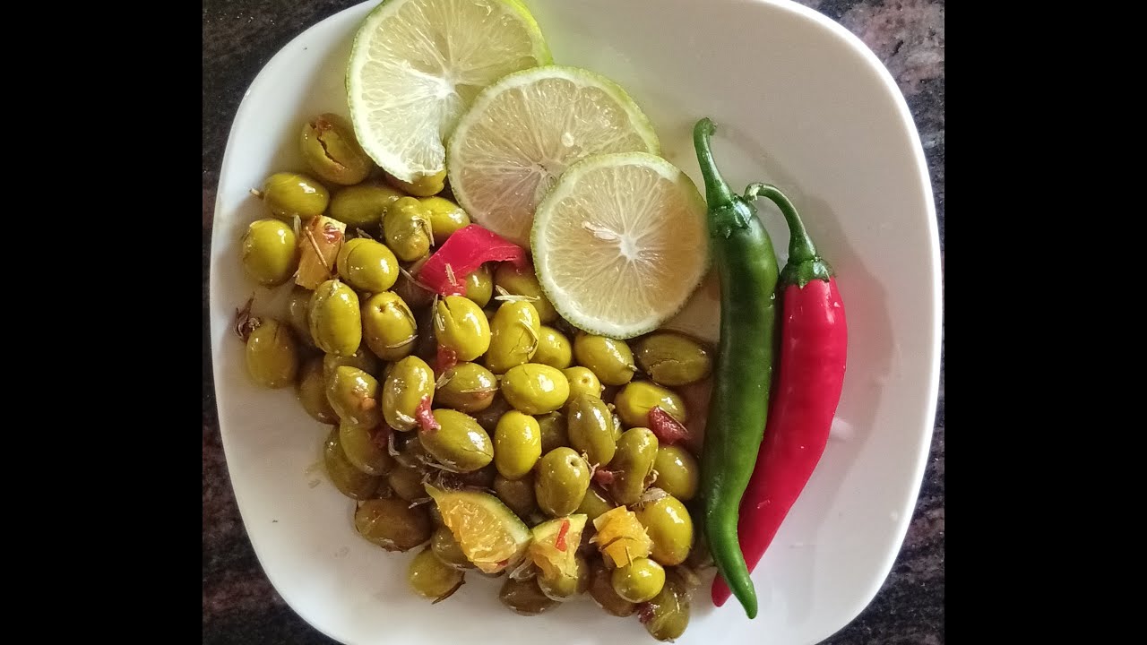 سر المحلات بتخليل الزيتون الاخضر والخلطة و  لااطيب طعمه بطريقة جدا سهلة | Olive Pressing Made Simple