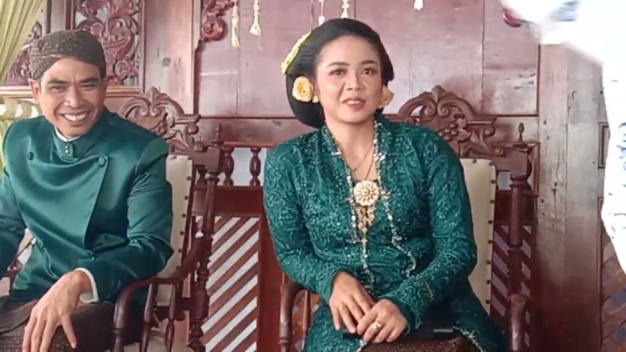 Adat Jawa tradisional