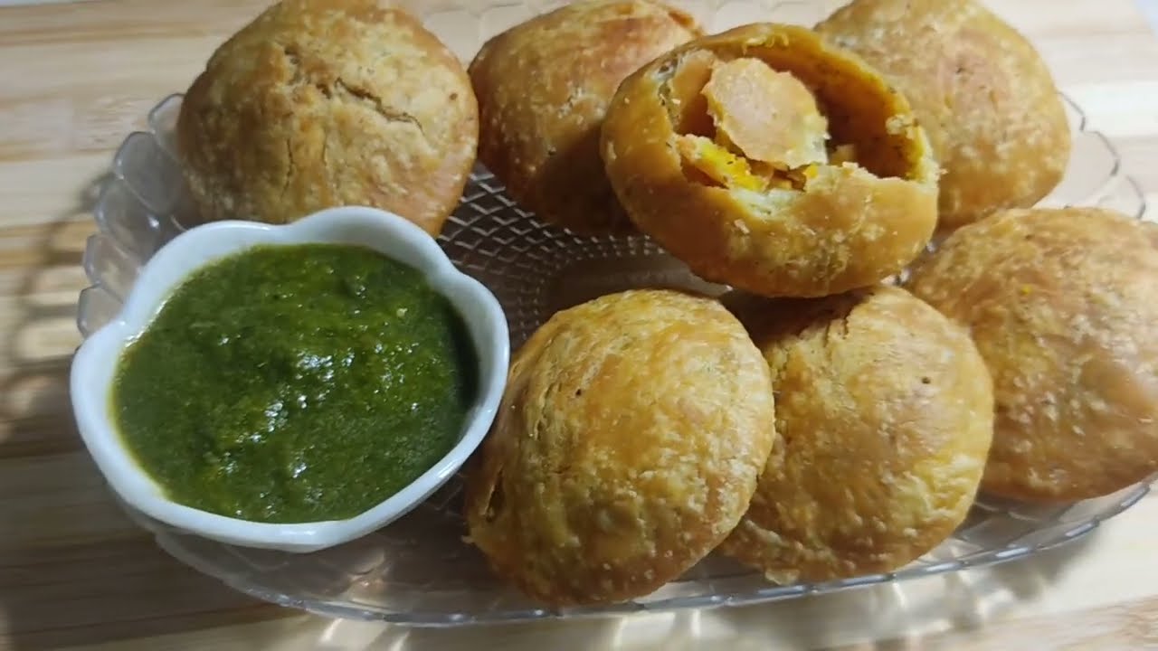 मूंगदाल की खस्ता करारी कचोरी || Moong Dal Kachori With Special Tips || Kachori Recipe-Khasta kachori