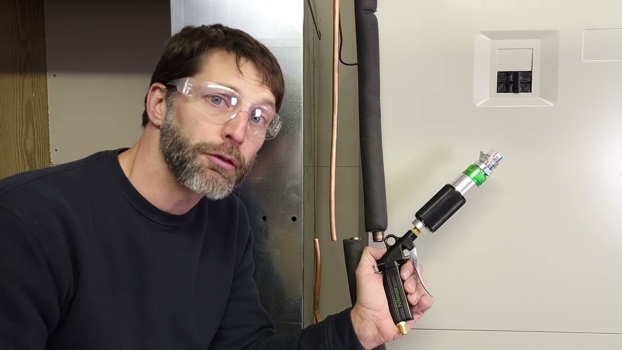 Two Different Ways to Clean a Line Set with Craig Migliaccio!