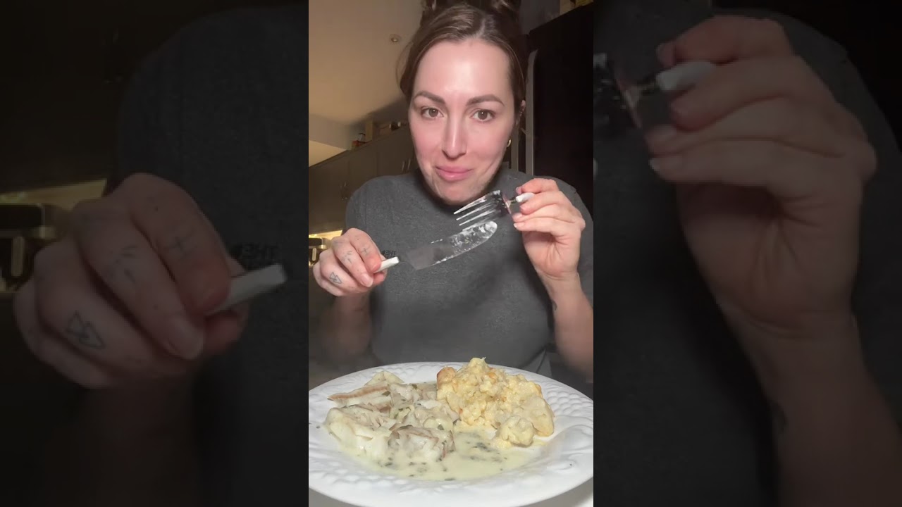 Подождите, что это?! 😲 Пробую самую яркую еду, которую когда-либо видела!