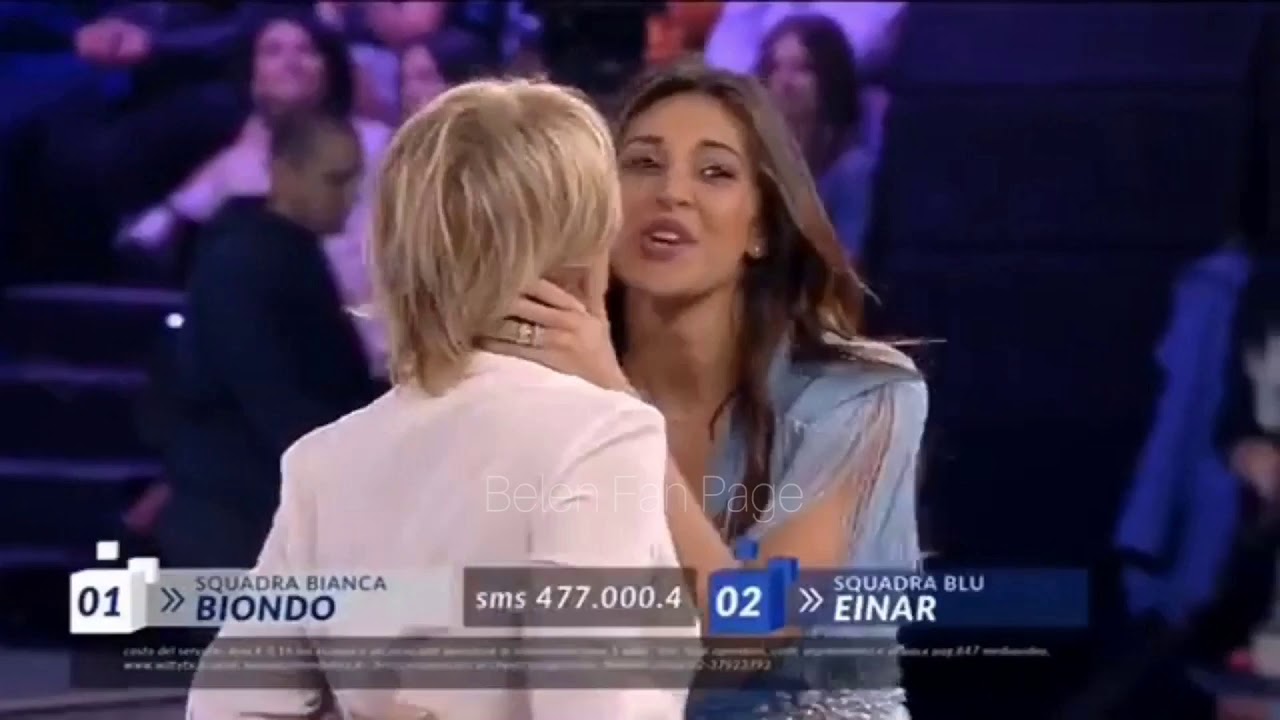 Belen balla con Maradona ad Amici