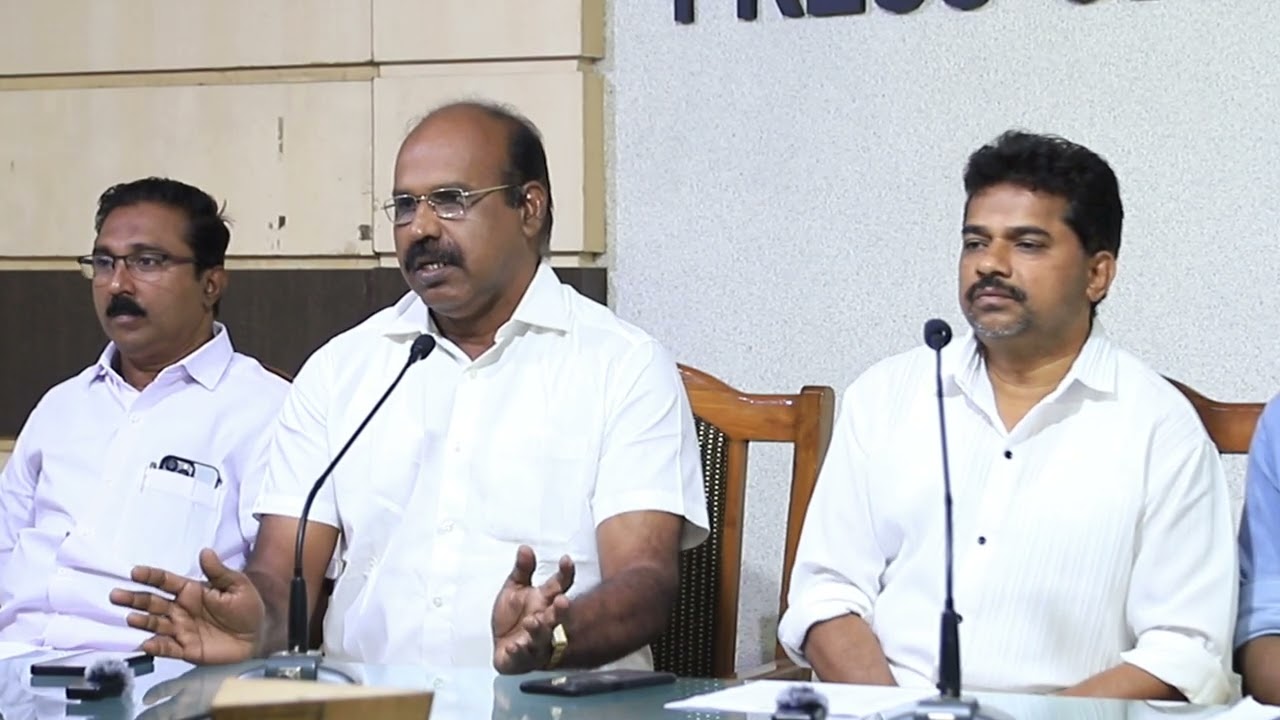 സിമന്റ് ബ്രിക്‌സ് ആന്‍ഡ് ഇന്റര്‍ലോക്ക് മാനുഫാക്‌ച്ചേഴ്‌സ് അസ്സോസിയേഷന്‍ സമരമുഖത്തേക്ക്.
