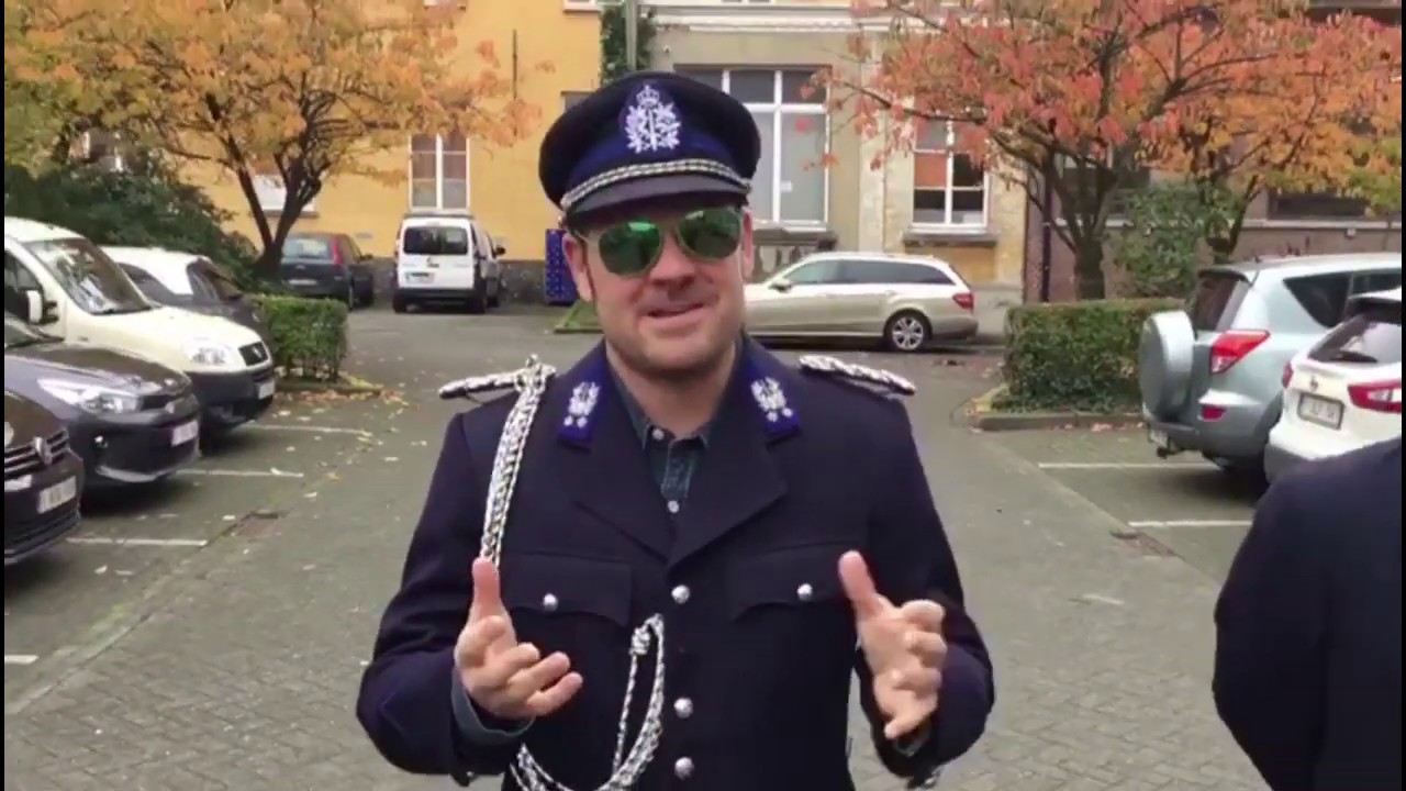 Fluoflikken, aflevering 2: 
