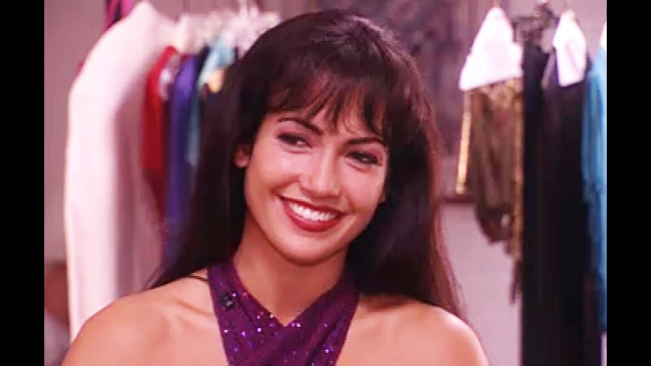 Watch Jennifer Lopez's Most ICONIC Career-Defining Moments (ET Flashback)