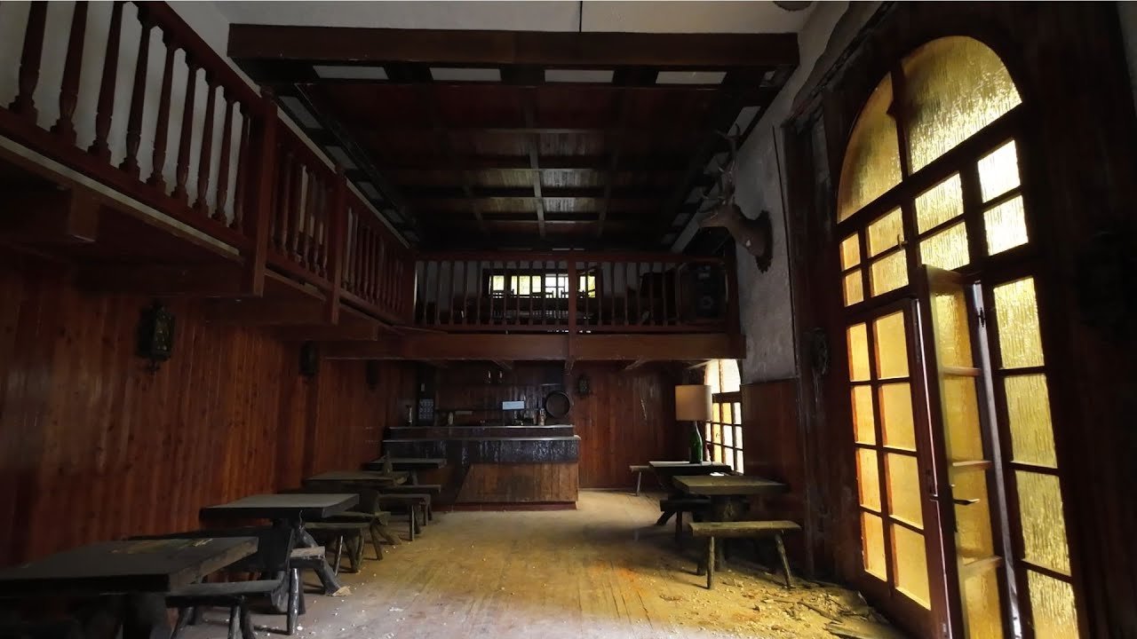 La villa dei cervi - URBEX ITALIA 