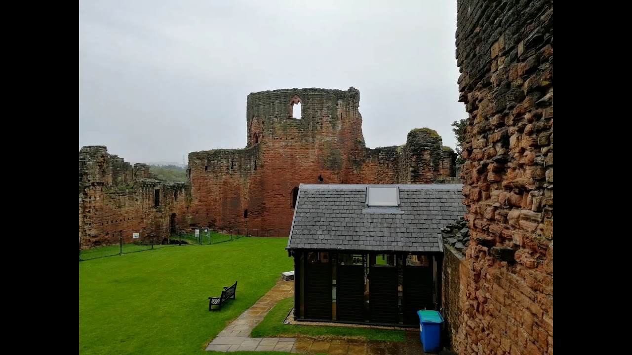 Slide show of Bothwell Castle, Scotland