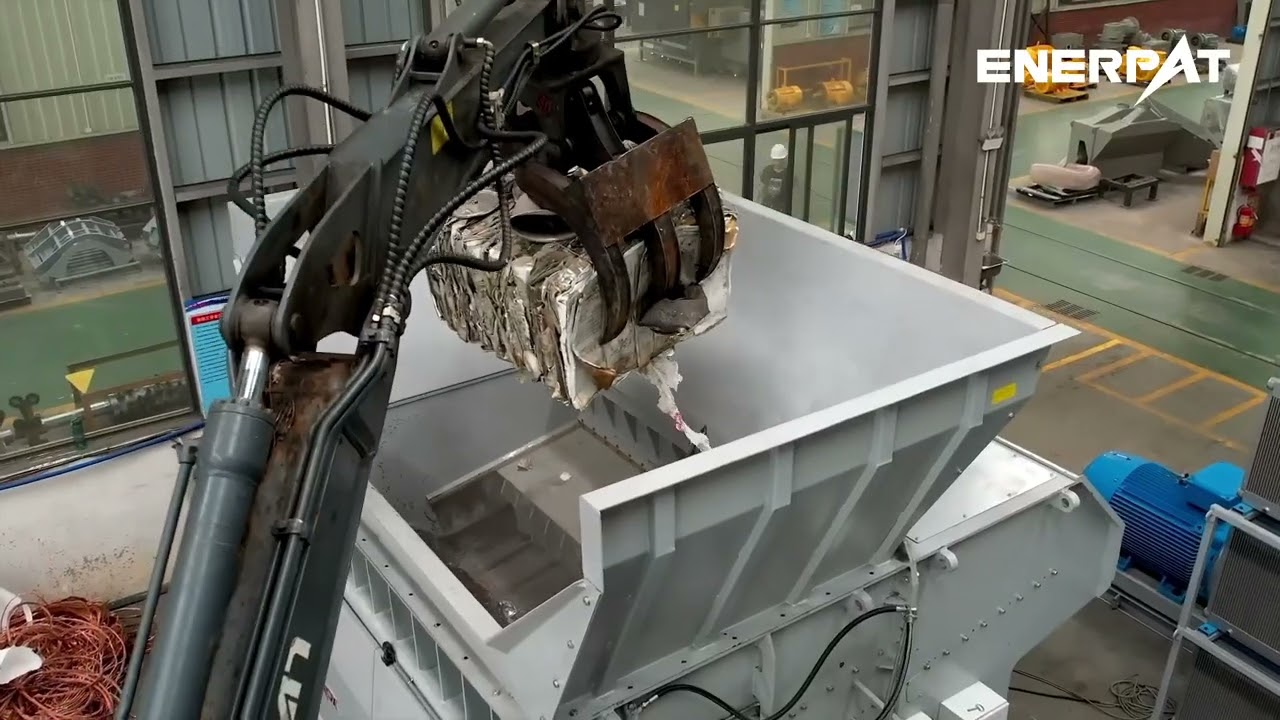 Powerful Single Shaft Shredder for non-ferrous metals (copper cables and can bales)280KW