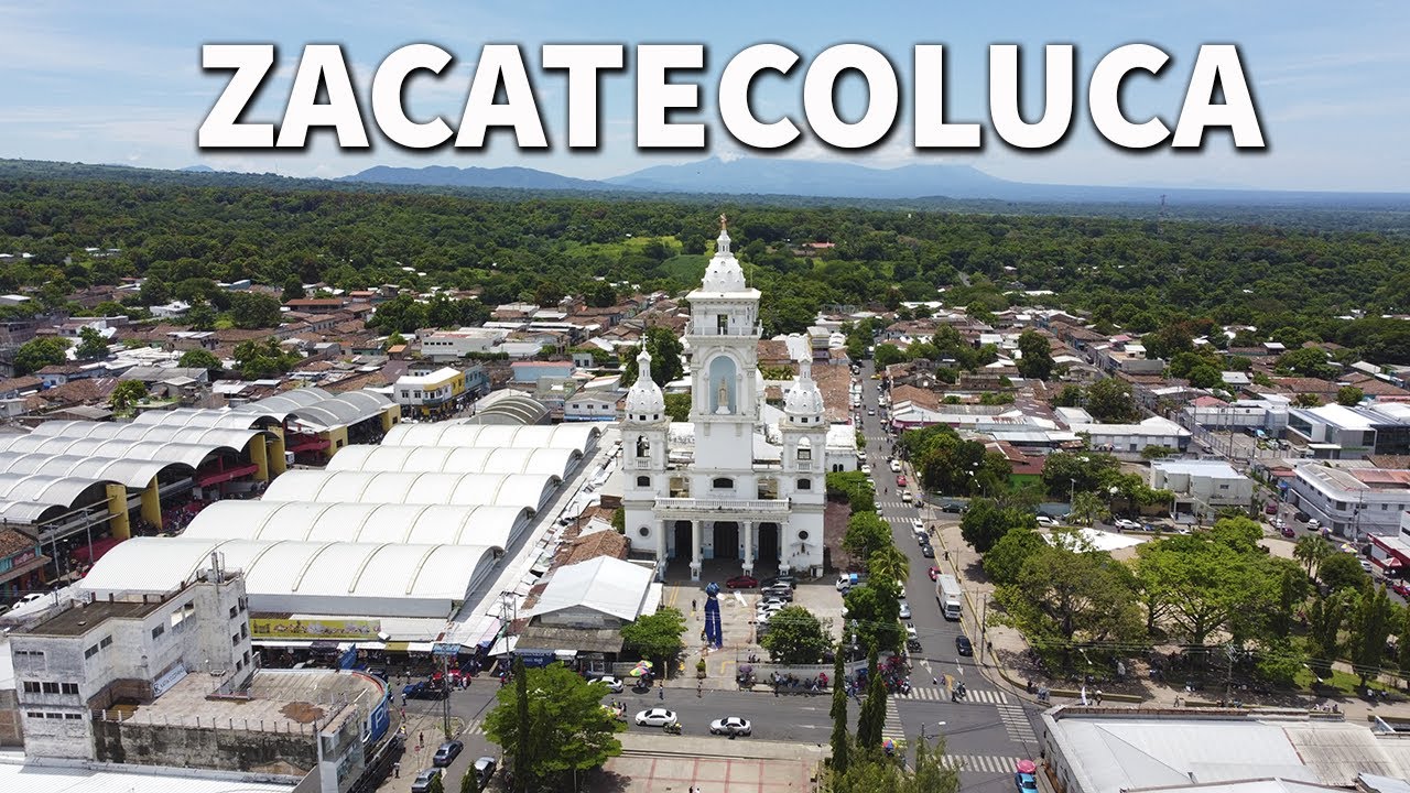 Así se ve la CATEDRAL de ZACATECOLUCA desde las ALTURAS El Salvador