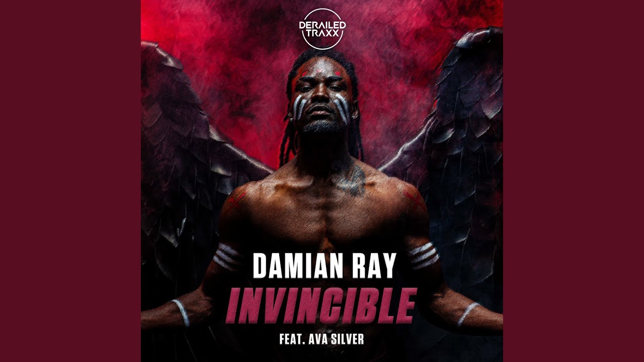Invincible (feat. Ava Silver) (Extended Mix)