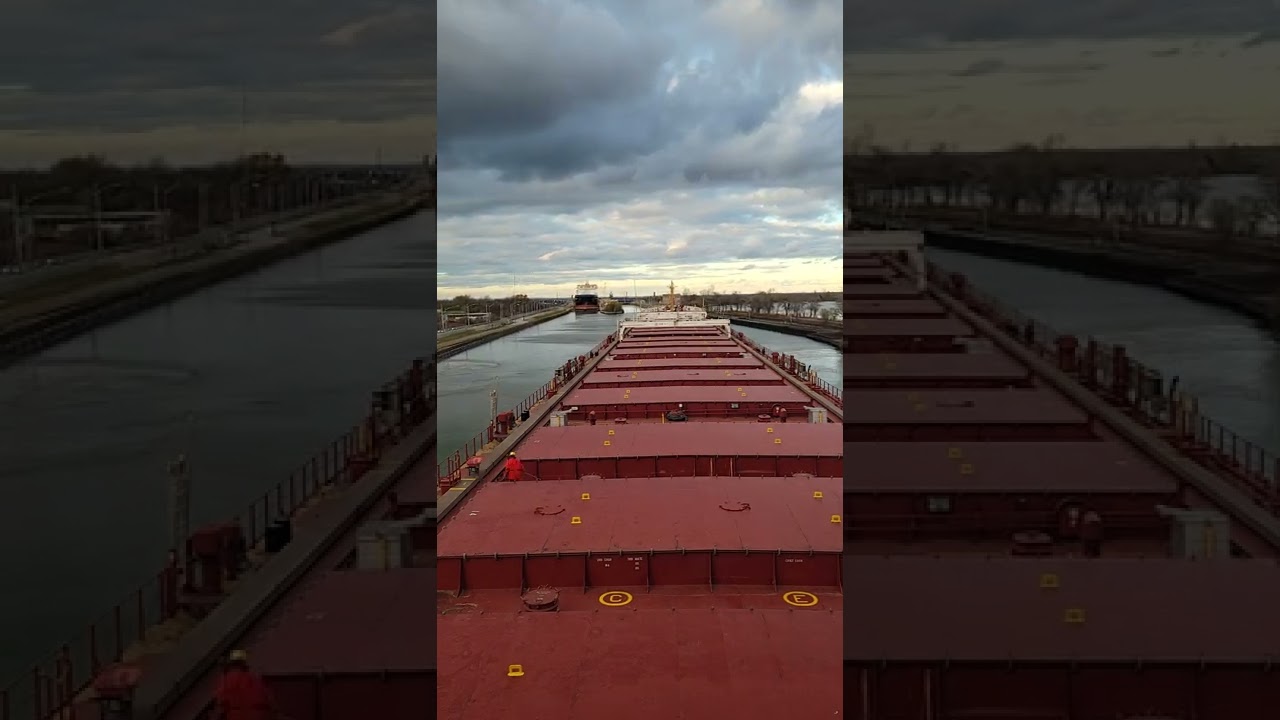 Welland canal lock 7to 6