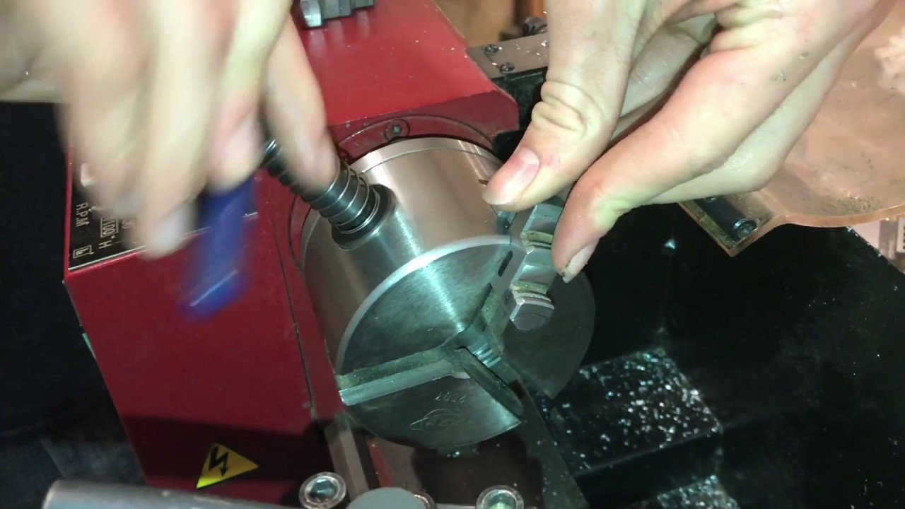 UNDERSTANDING the chuck on the harbor freight mini lathe