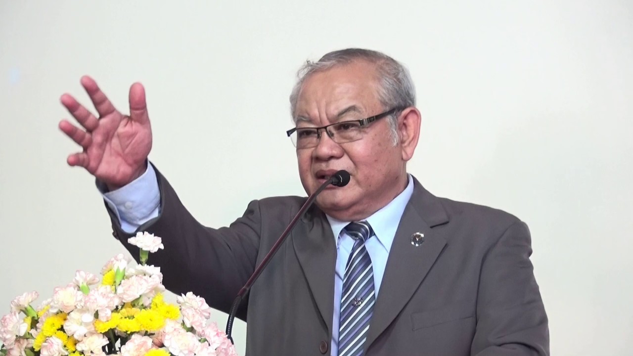 PHÓ THÁC ĐƯỜNG LỐI MÌNH CHO ĐỨC GIÊ-HÔ-VA