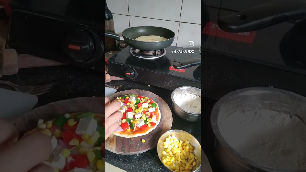 Cheesy Pizzas 🍕 recipe 