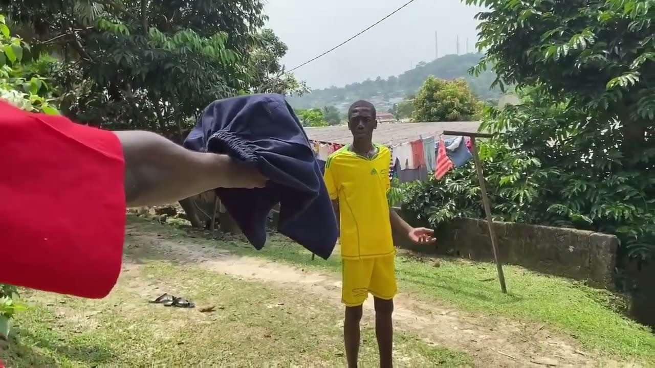 Le Docteur De La Comédie - Le Pot De Beurre 😂 ( Comédie Gabonaise )