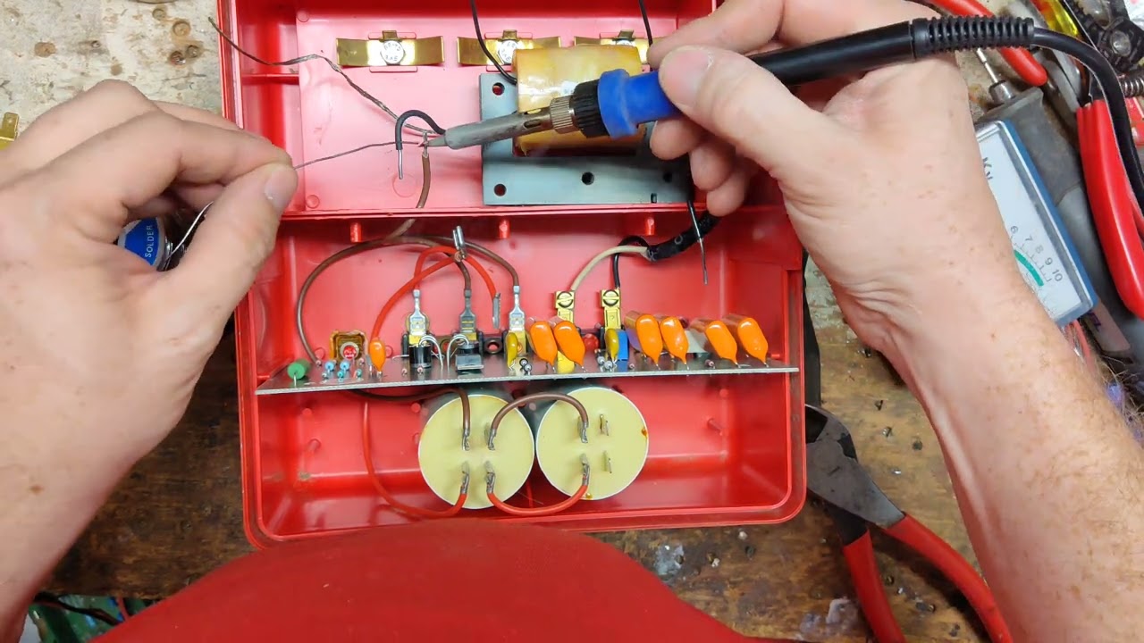 How to fix a fence charger that clicks but has low output | Speedrite SM5800 Repair