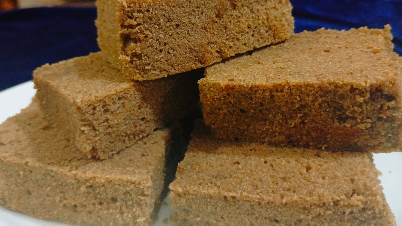 2 Egg Chocolate Sponge cake recipe। Super Soft and fluffy cake at home। চকলেট স্পঞ্জ কেক রেসেপি।