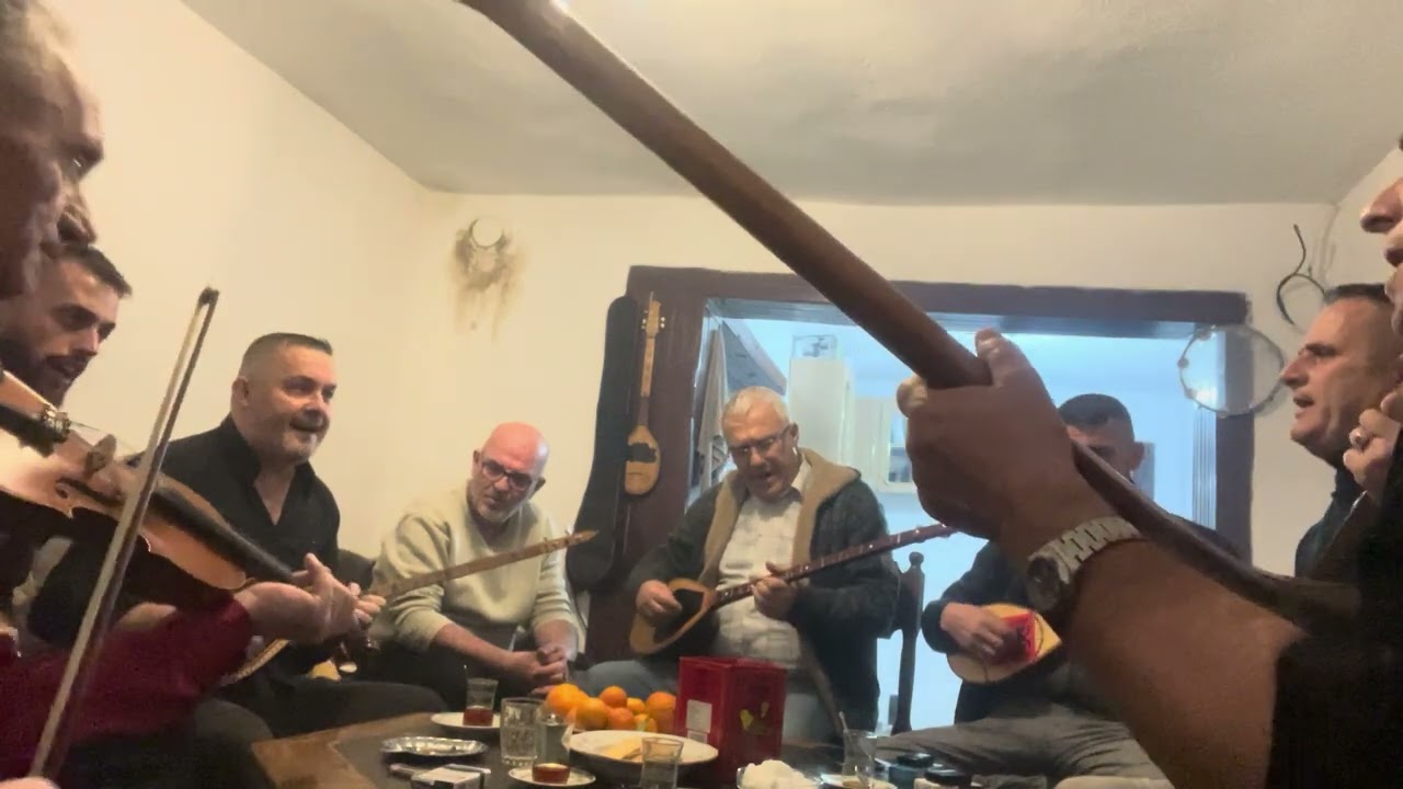 Oda e Llapit2 / “ Kral Nikolla “
