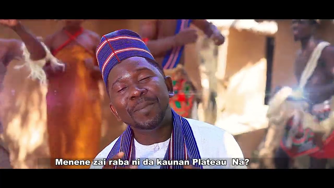 Oh Plateau: VICTOR RITDUNA (OFFICIAL VIDEO)