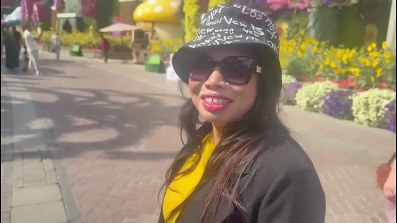 Dubai Miracle Garden Visit | फूलै फूलको स्वर्ग 🌺✨