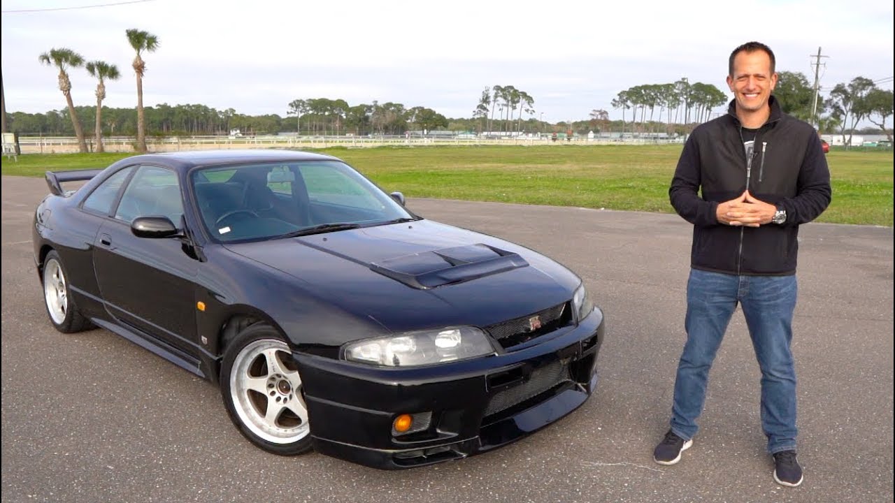 Is this 1995 Nissan Skyline R33 GT-R V-Spec a JDM that's WORTH the PRICE?