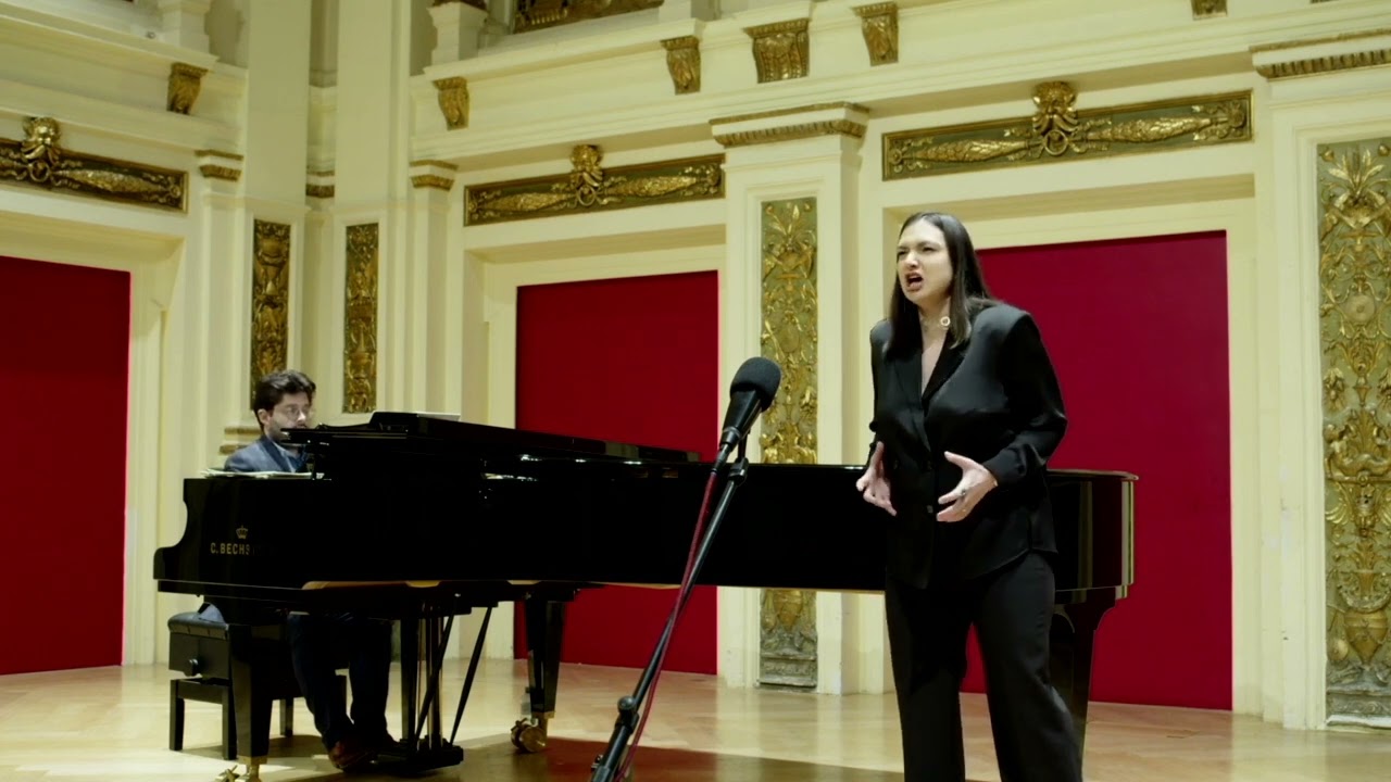 Lena Belkina - Ruggiero “Sta nell’ircana”