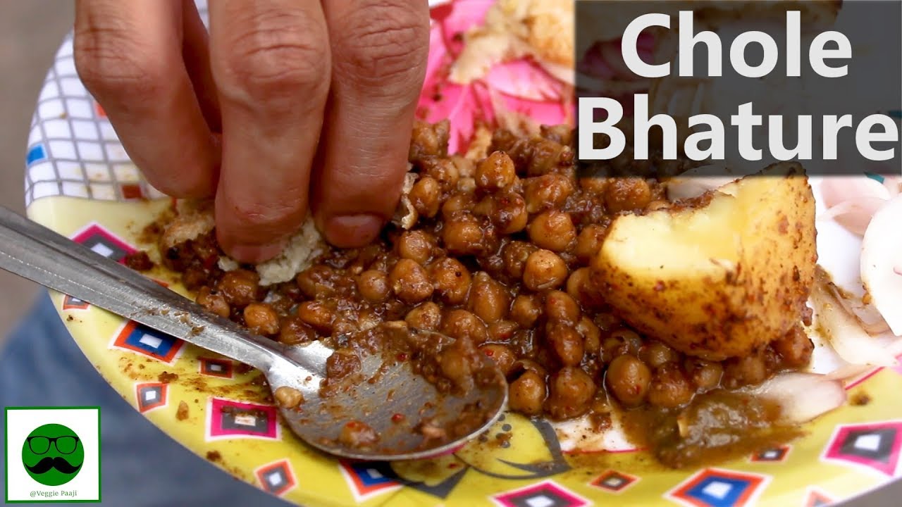 Rawal Pindi Chole Bhature in Delhi? | Indian Street Food | Delhi University Food