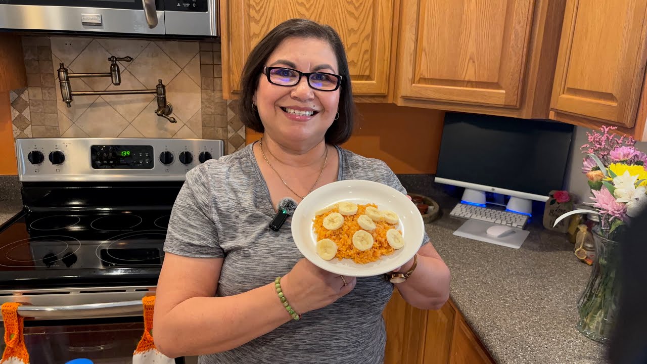 Arroz Rojo Clasico / Cocinando con Mary
