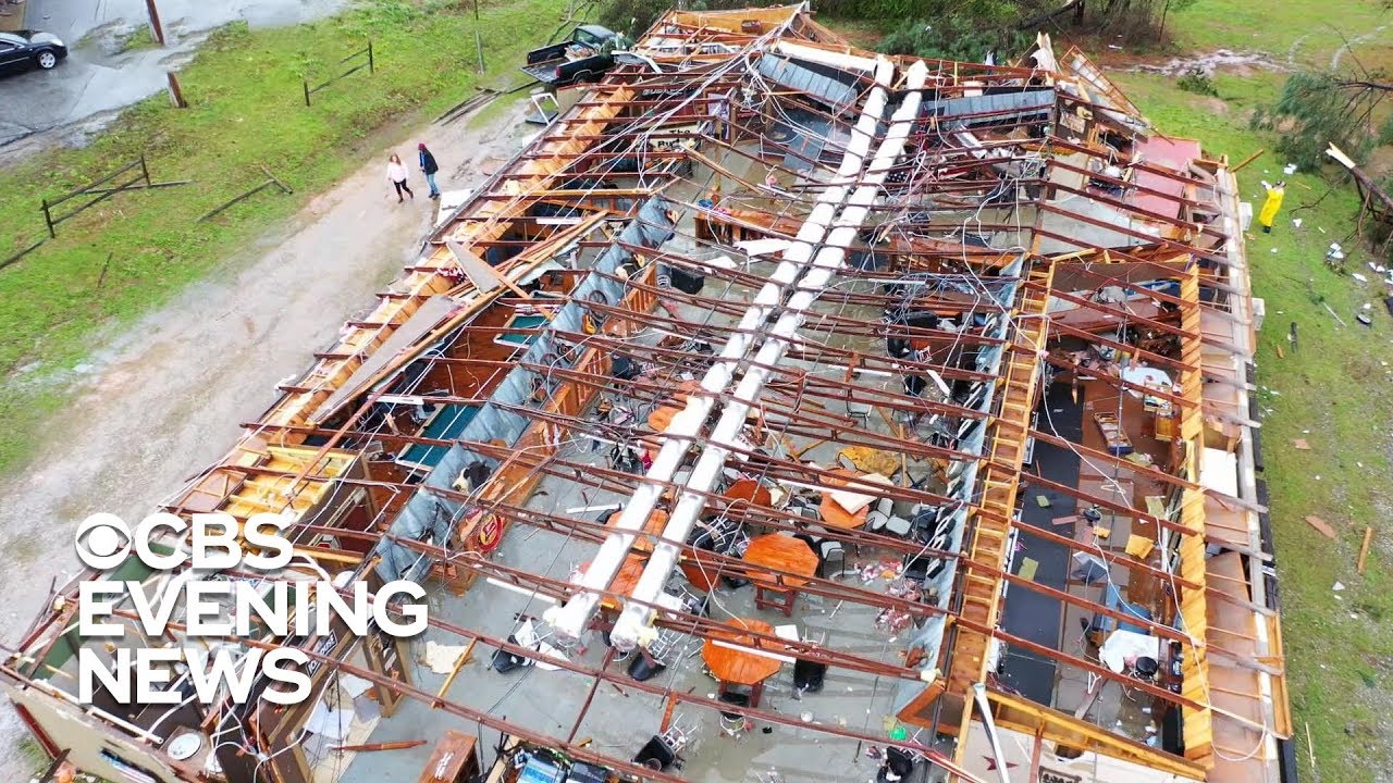 Alabama tornado flattens homes, leaves at least 23 dead