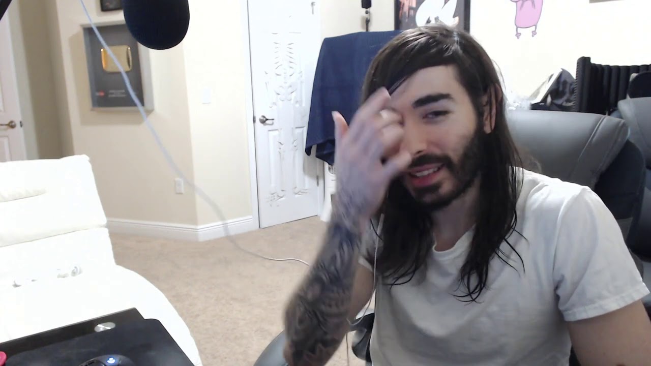 moistcr1tikal Twitch Stream Aug 14th, 2020 [Risk of Rain 2]