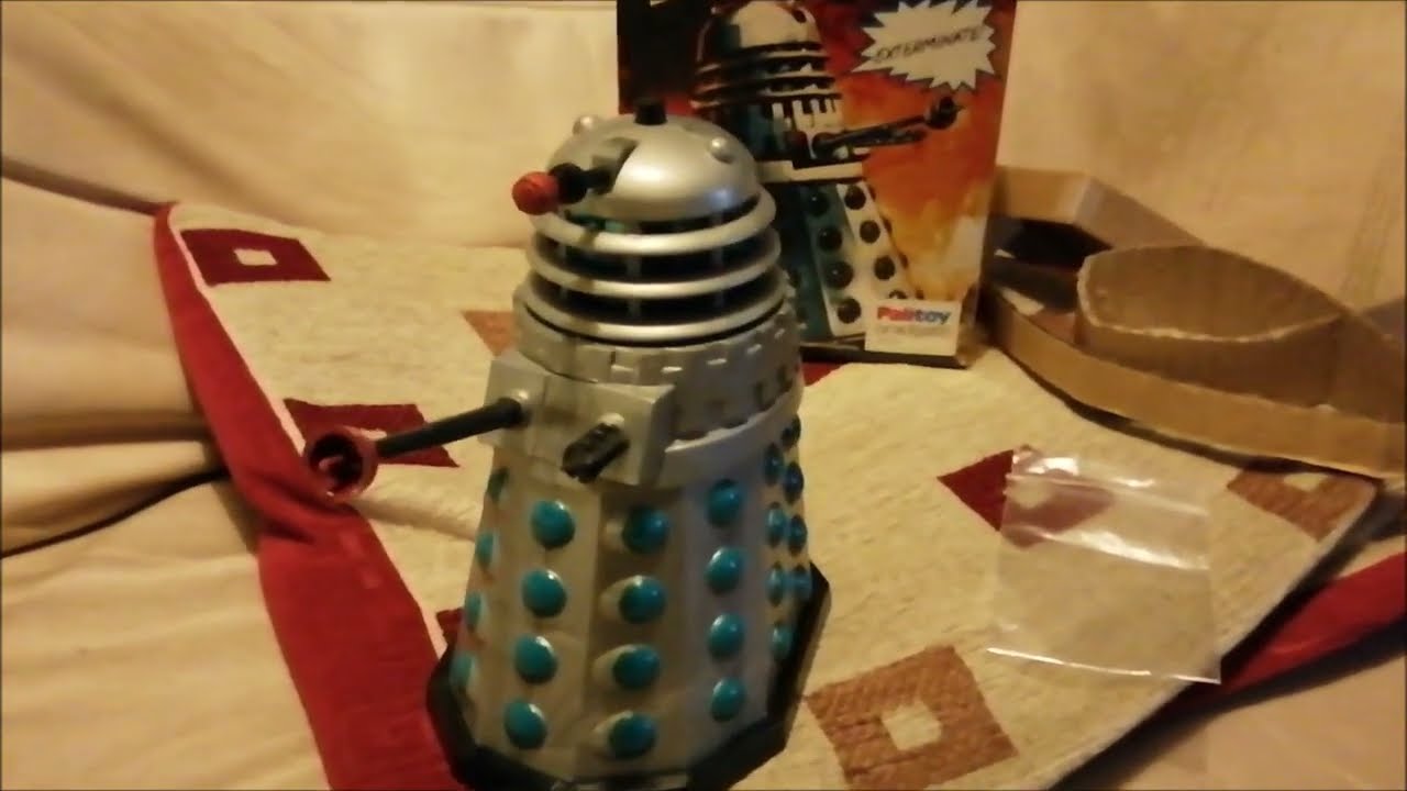 1975 Palitoy Talking Dalek silver (February 2022)