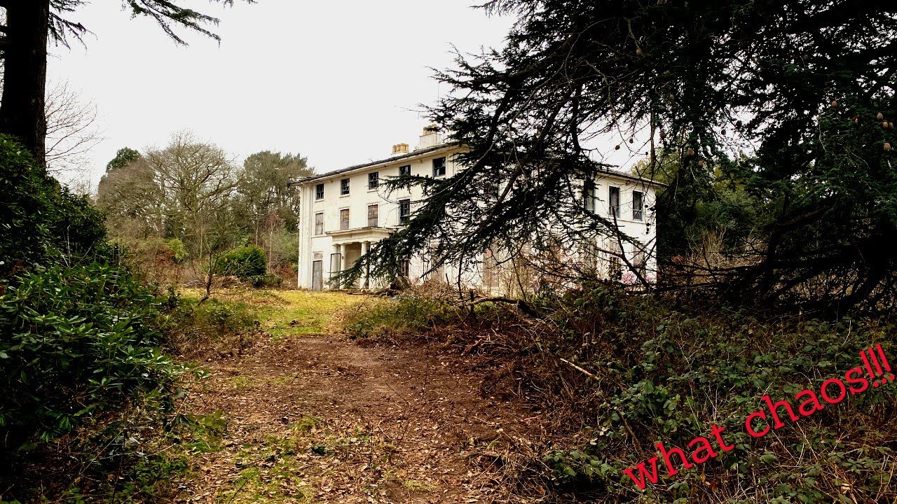 abandoned chaos party manor - abandoned places uk