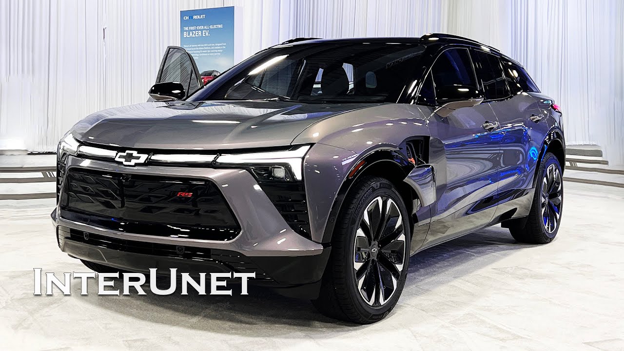 2024 Chevrolet Blazer RS AWD Electric SUV