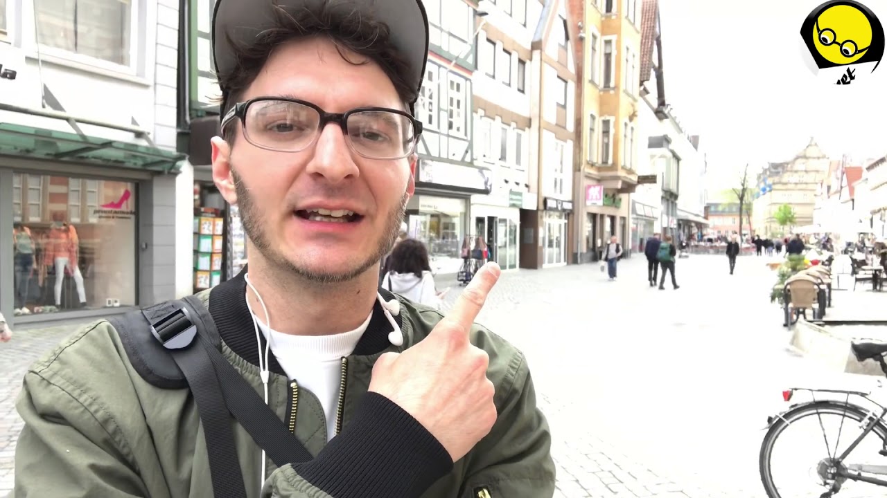 Stadt Hameln verbietet Einzelh&auml;ndlern Werbefahnen