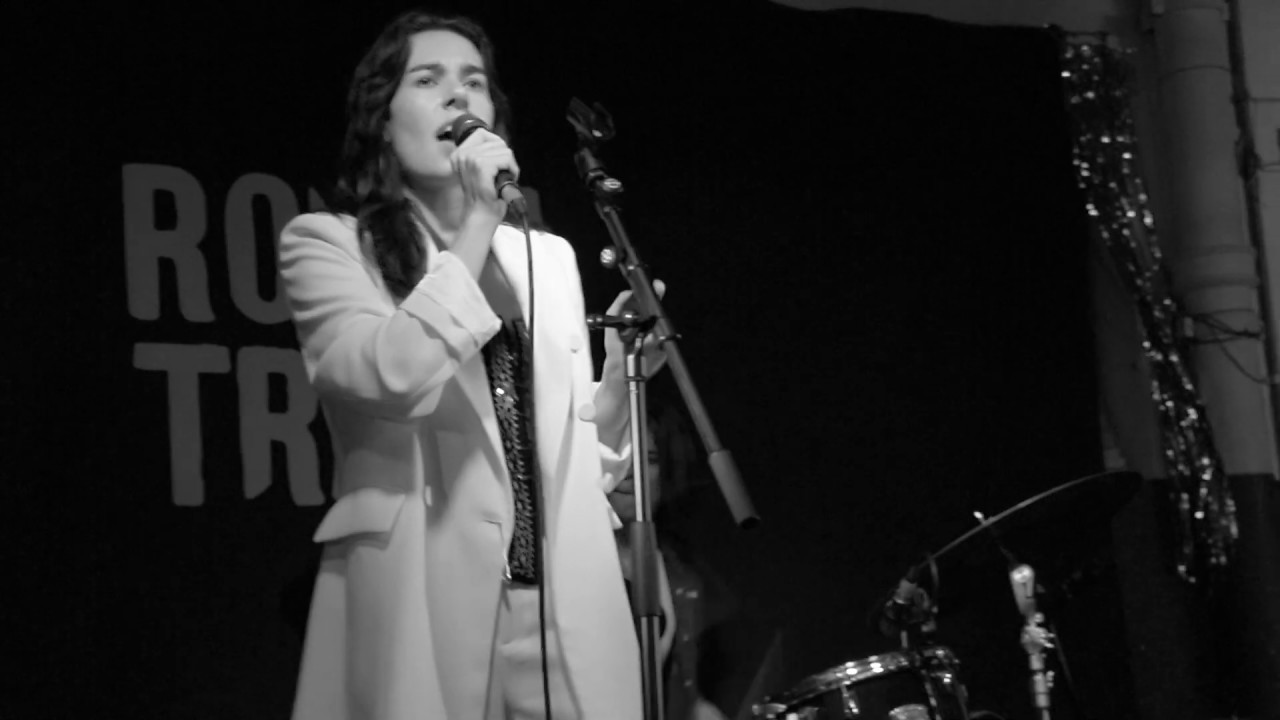 Sinead O'Brien - Taking On Time (Live at Rough Trade, London July 3 2019)