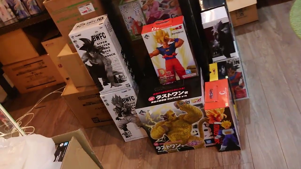 フィギュアショップGalapagosさんで1回5000円のくじ引いてみた