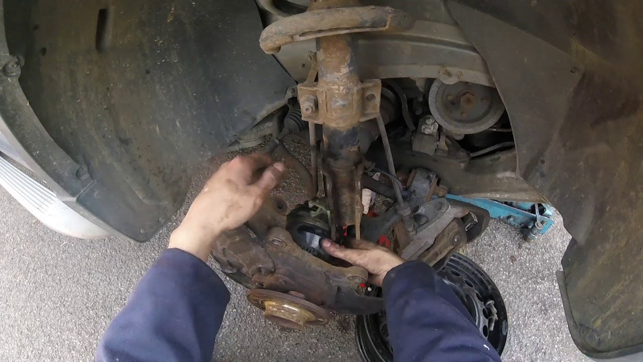 Volvo XC90 Wheel Bearing How to remove and change
