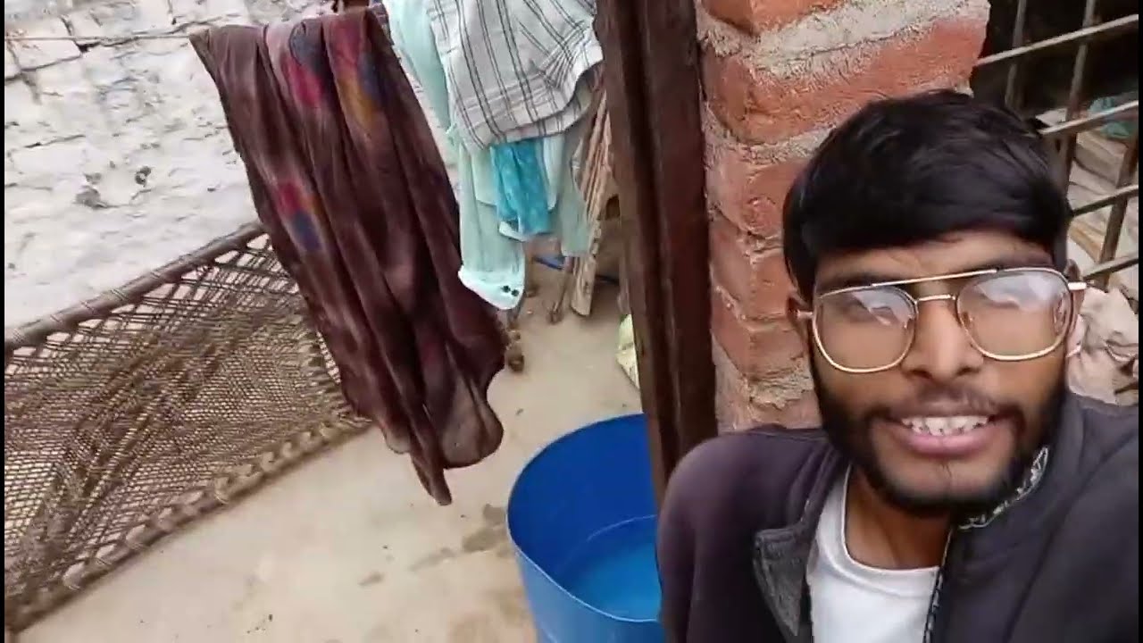 इमली चाट कर दुकान वाले को कर दी वापस 😀