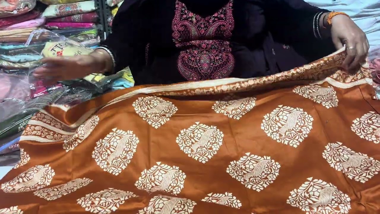 Cotton Ke baut ache suits order number 7015758705👍👍👍