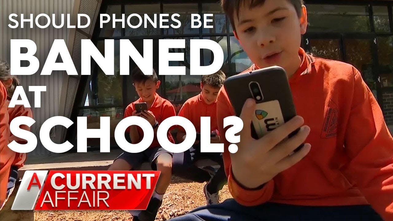 Should phones be banned in schools? | A Current Affair