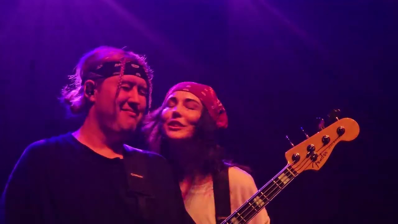 LOVE U ANYWAY- Stand Atlantic 