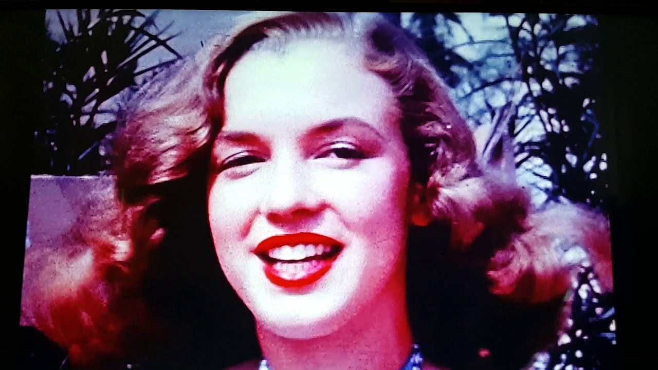 Norma Jeane (Marilyn), modeling, Ambassador Hotel, L.A., 1945.