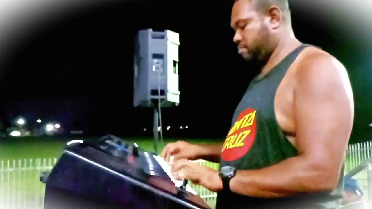 Bay Sounds - Kai Logea (Peter Kulusiya)