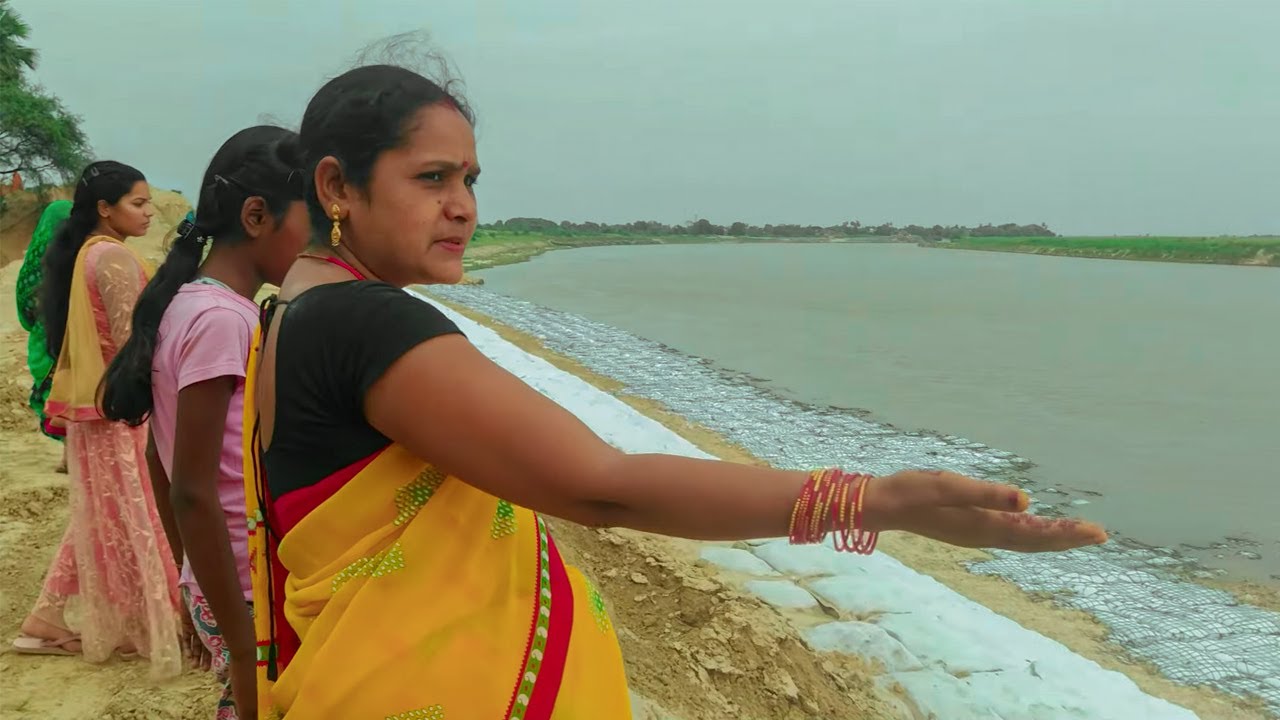 आज मैं आपको घुमाता हूं अपने मायके में दिखाती हूं गंगा नदी और हमारे गांव का डांस