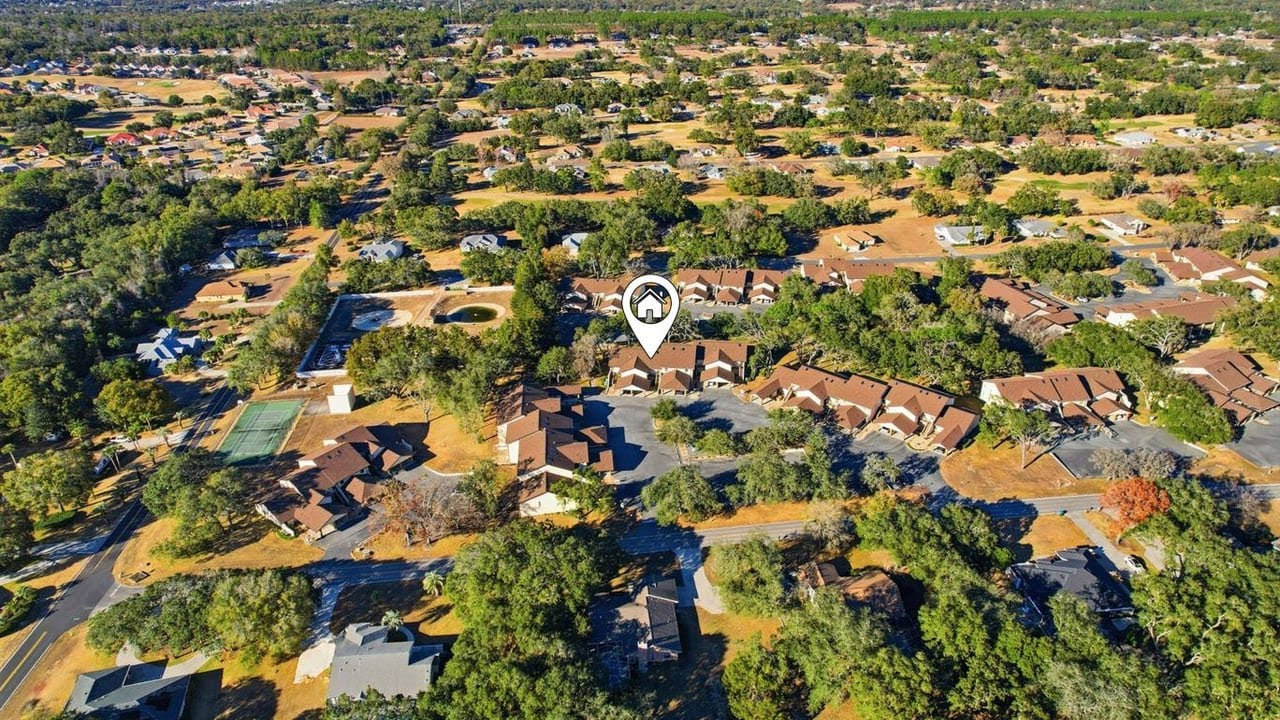 115 E Hartford St, Hernando, FL