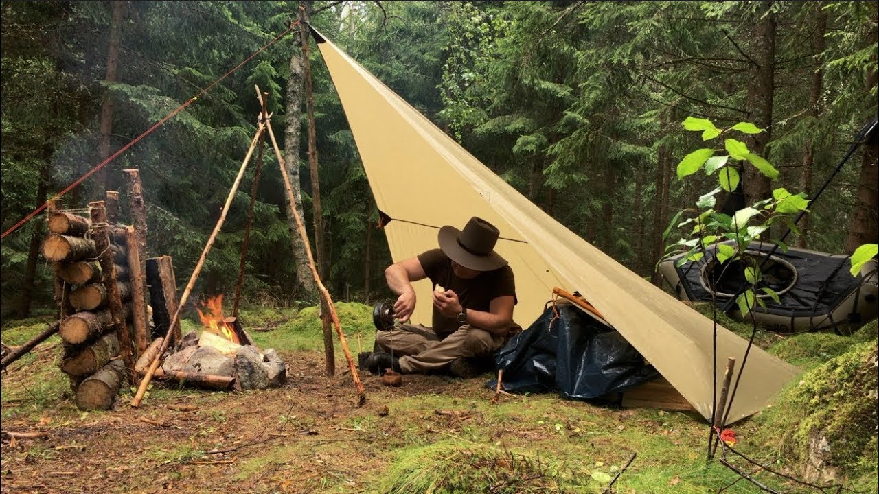 Camping Under a Tarp in Heavy Rain - Bread Baking - Campfire Cooking - Solo Wild Camping - Painting
