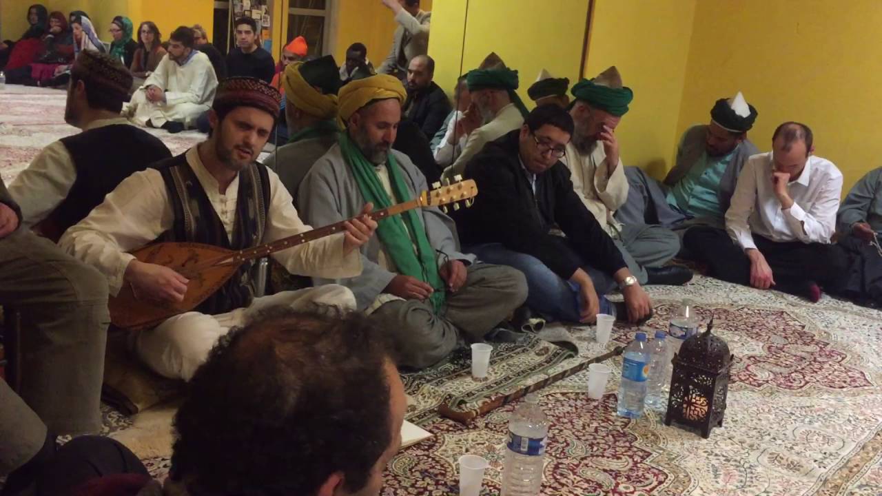 Enris Qinami chante la bienvenue au mois béni de Ramadân à l'occasion de la Soirée Soufi Naqshbandi
