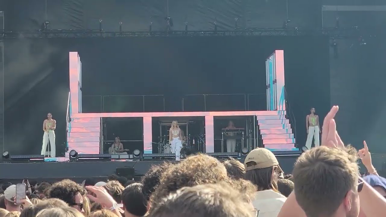 ZARA LARSSON : ON MY LOVE (LIVE IN MAIN SQUARE FESTIVAL 2024)
