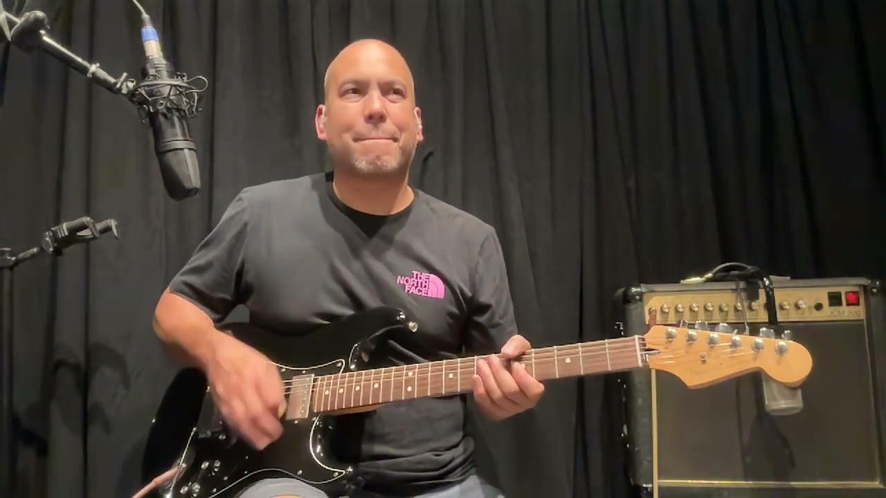 2011 Fender Blacktop Stratocaster HH Test Drive
